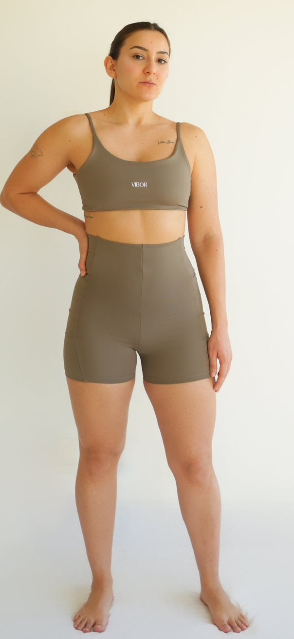 Short Perfeito Greige